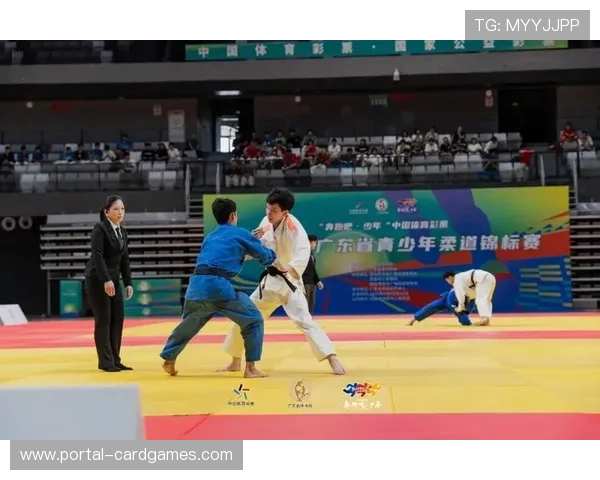 四会市组织练永悦等记者团队，多角度报道柔道赛事